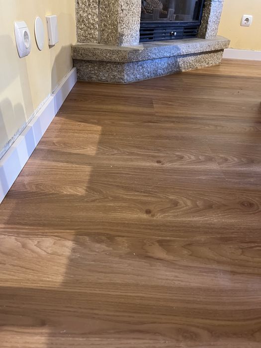 Vendo chao flutuante vinil