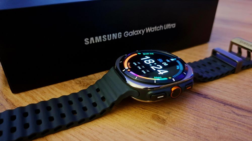 SAMSUNG Galaxy Watch Ultra 2025 SM-L705FZ 47mm LTE Tytanowy Srebrny