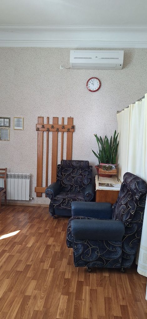 Продається частина будинку