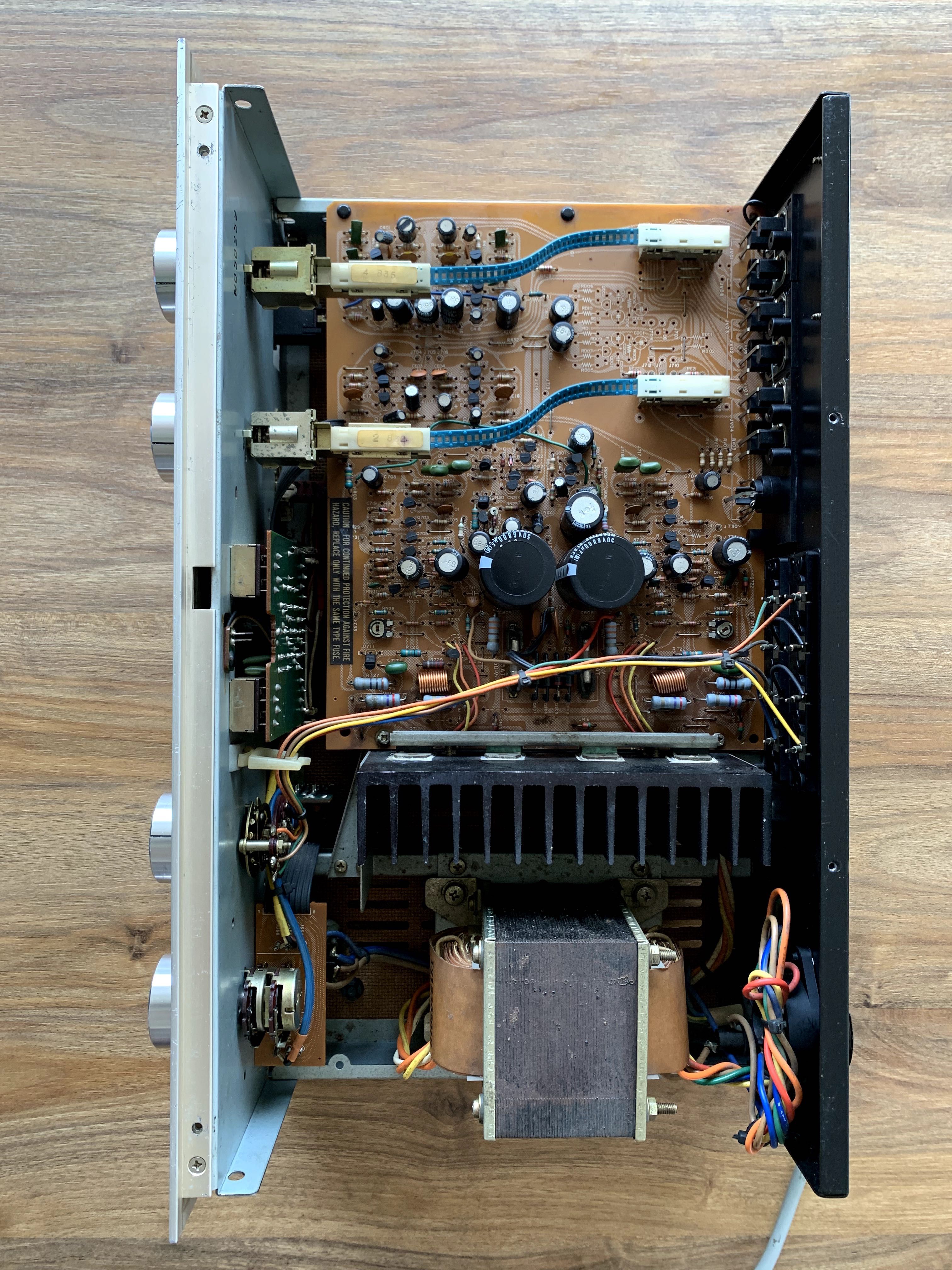 Marantz 1072 - Amplificador integrado