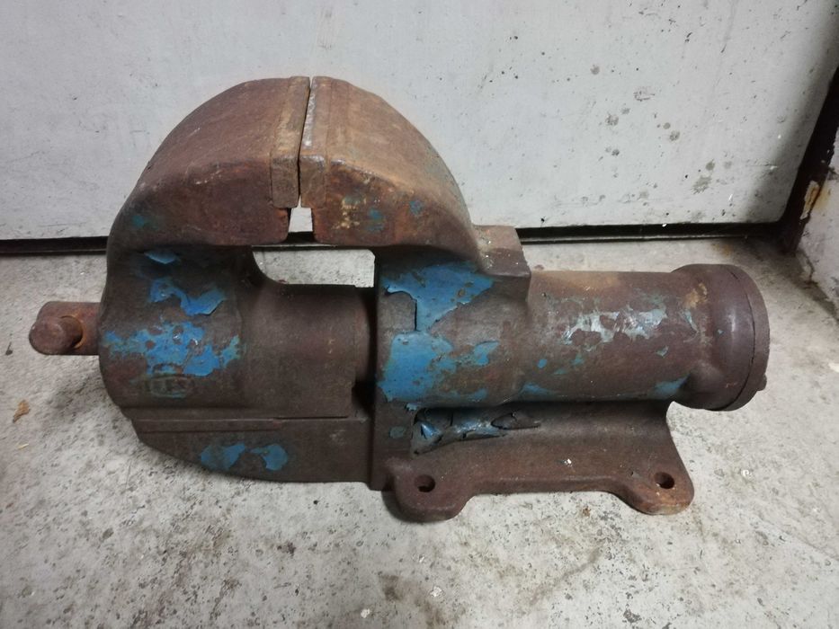 Imadło 125mm niemieckie DDR LES ślusarskie warsztatowe 35 kg stare