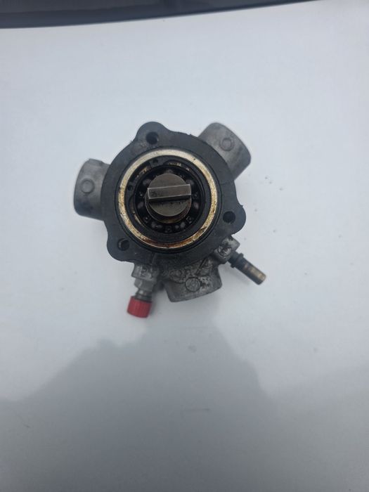 Pompa paliwa renault 2.0 16v Megane Laguna