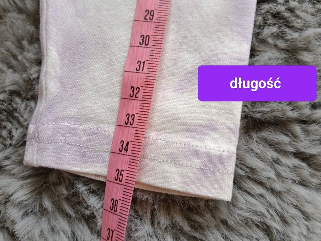 Dwukolorowe z falbanami