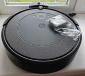 Робот-пилосос iRobot Roomba i3