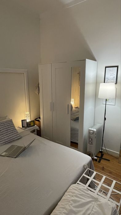 Roupeiro BRIMNES Ikea 3 meses uso