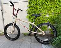 BMX Mongoose Legion L80