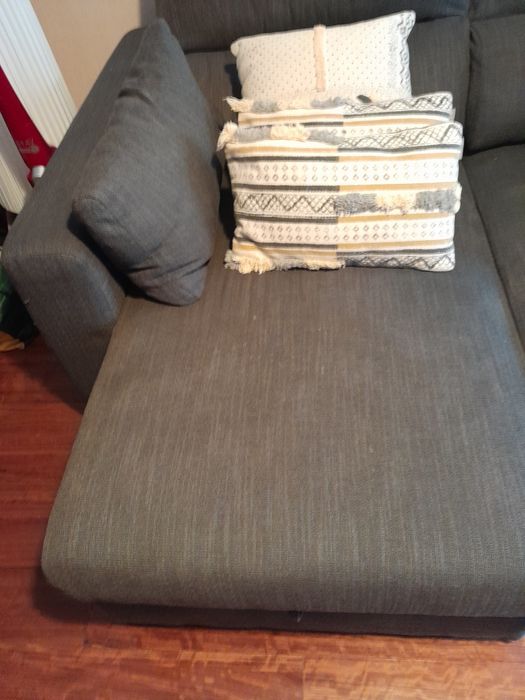 Sofá ikea chaiselong e lugares extensiveis