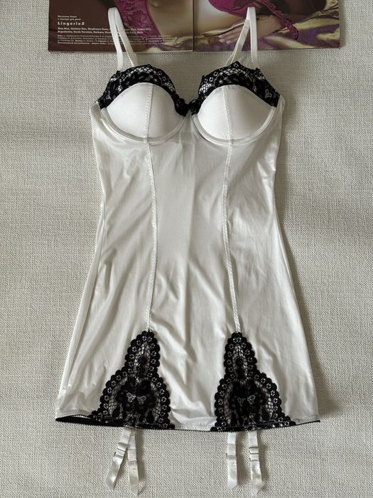 Корсет з підвʼязками 34 B