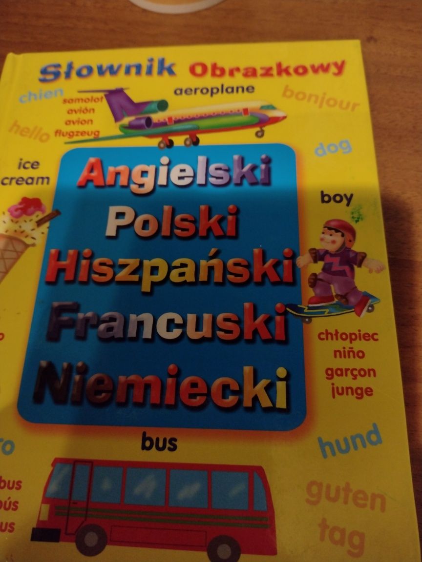 Słownik obrazkowy angielsko-polsko- hiszpańsko-fransusko- niemiecki