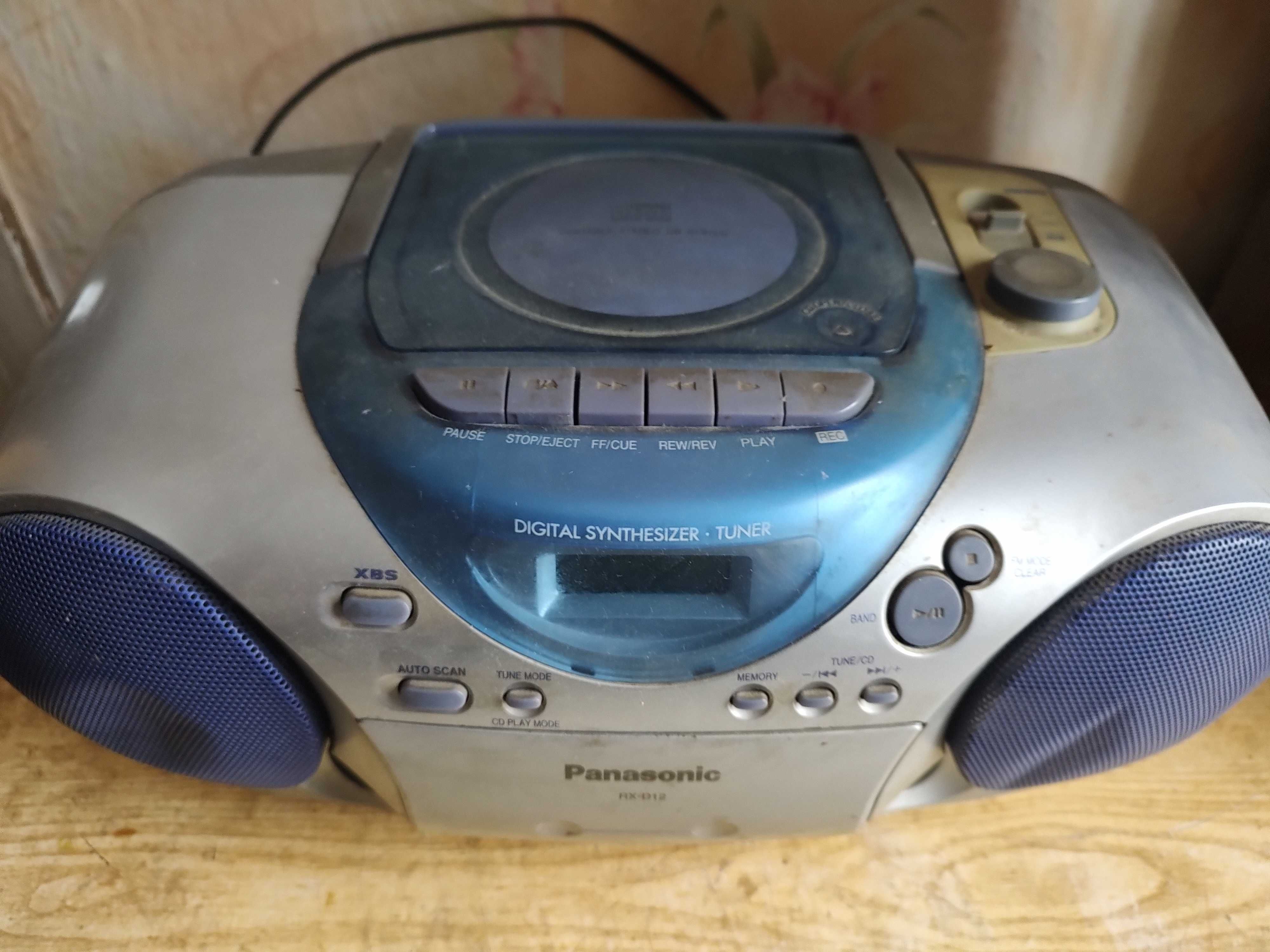 Магнитола (магнитофон) Panasonic RX-D12