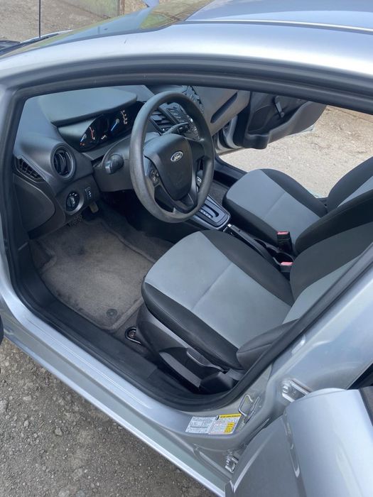 Ford fiesta mk7 1.6л 2016