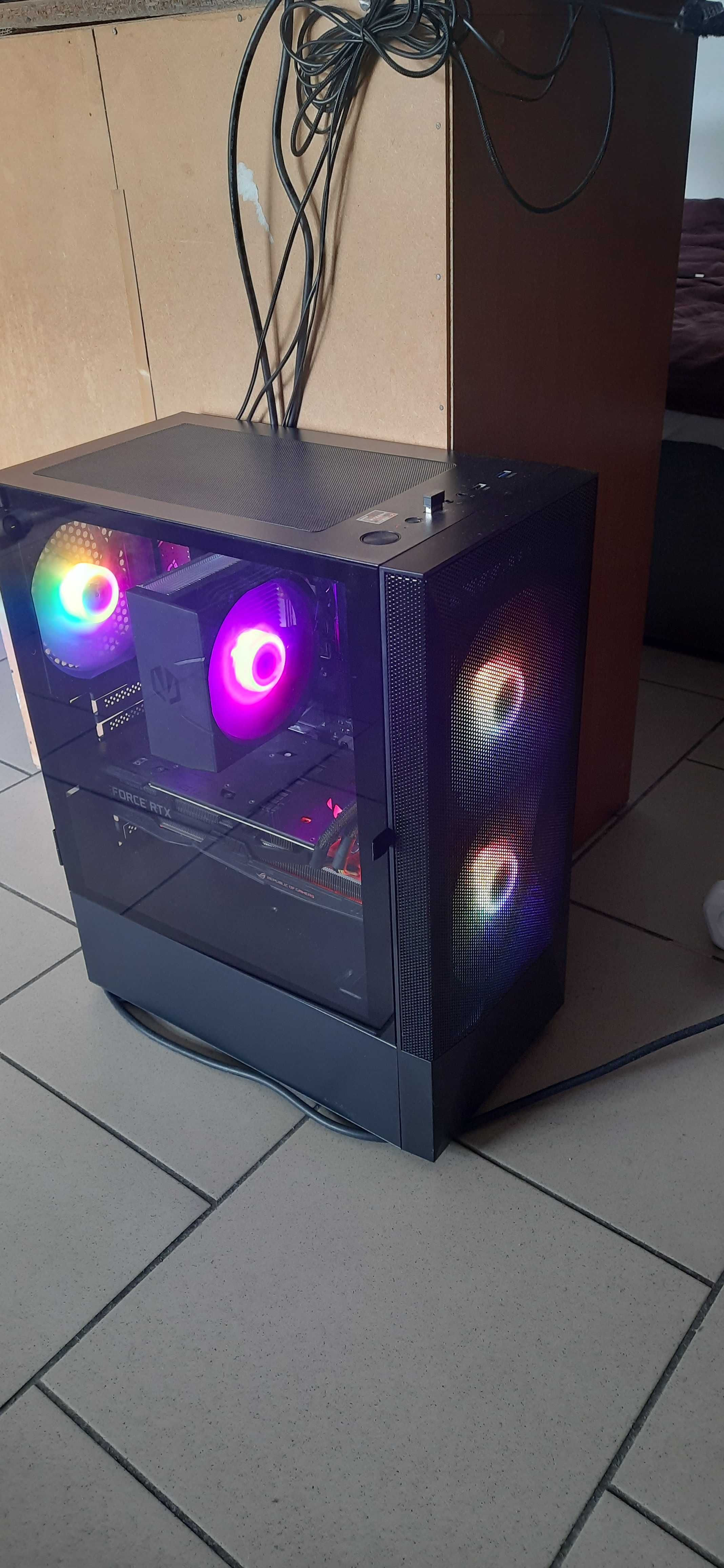 Computer gaming rtx 2080 super/7800X3D/32GB RAM DDR5/1,5TB dysk