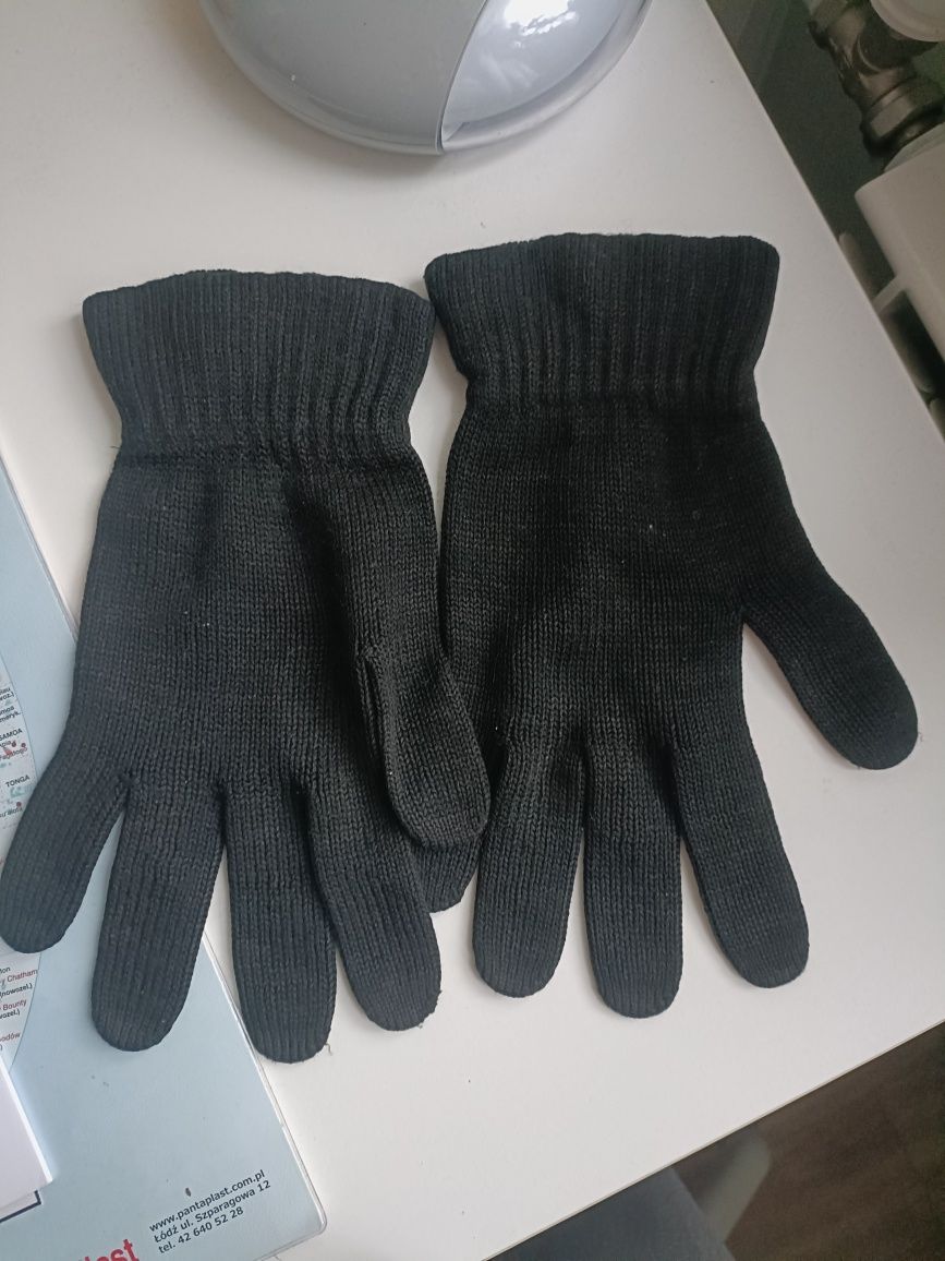 Czarne męskie ciepłe rękawiczki dzianinowe