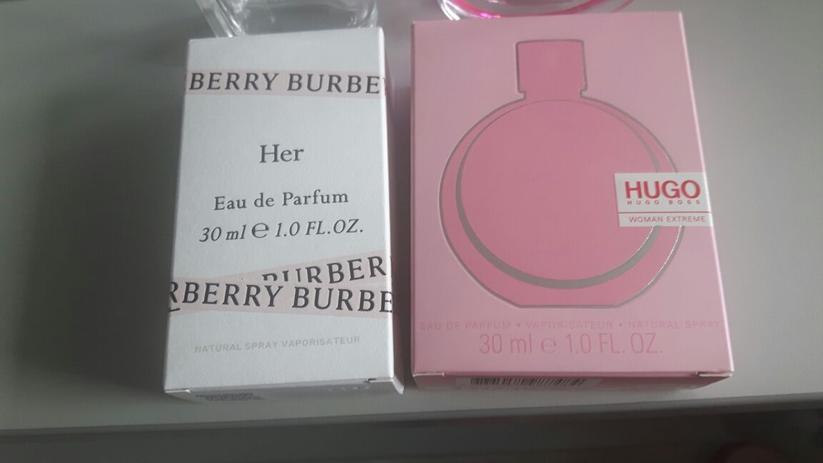 Flakonik po perfumach z pudełkiem Hugo Boss