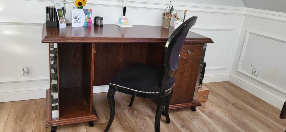 Zestaw mebli Łóżko,stolik nocny, biurko, krzesło, komoda, duża szafa