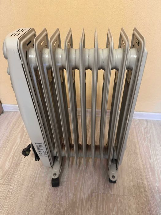 Grzejnik olejowy dhelongi