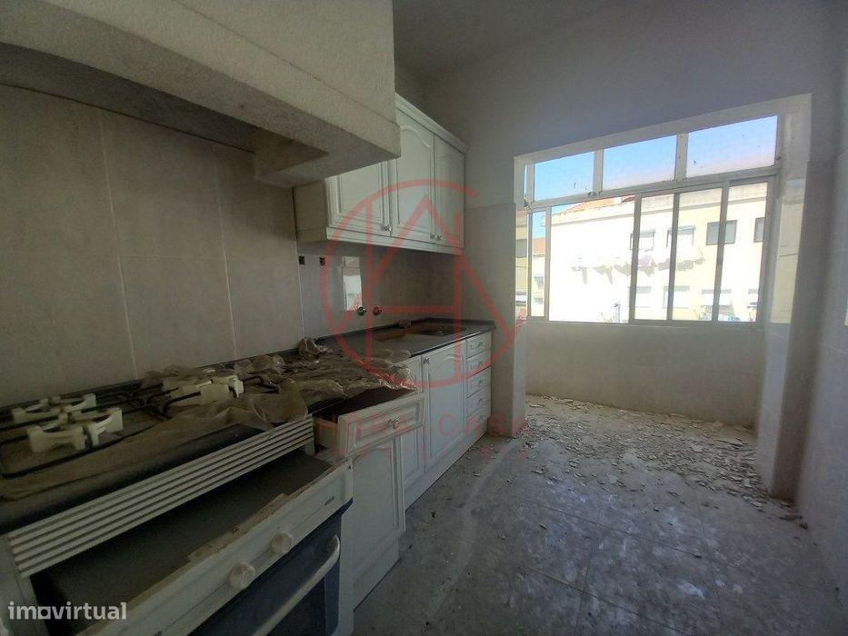 T1 p/ remodelação - Baixa da Banheira