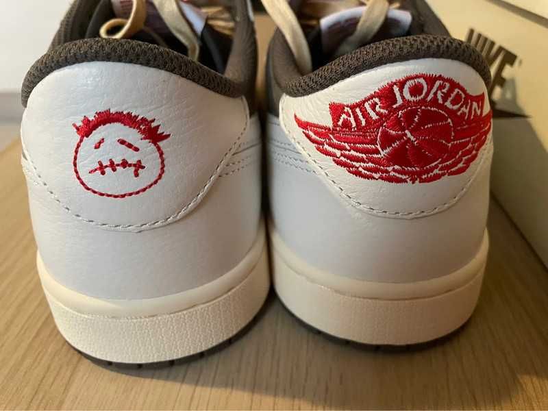 Jordan 1 Retro Low OG SP Travis Scott Reverse Mocha EU.43