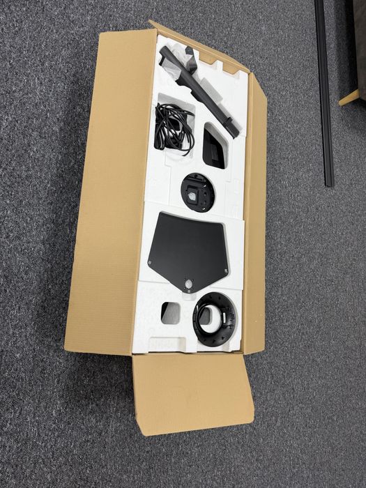 Монитор Samsung Odyssey g9 240 Hz