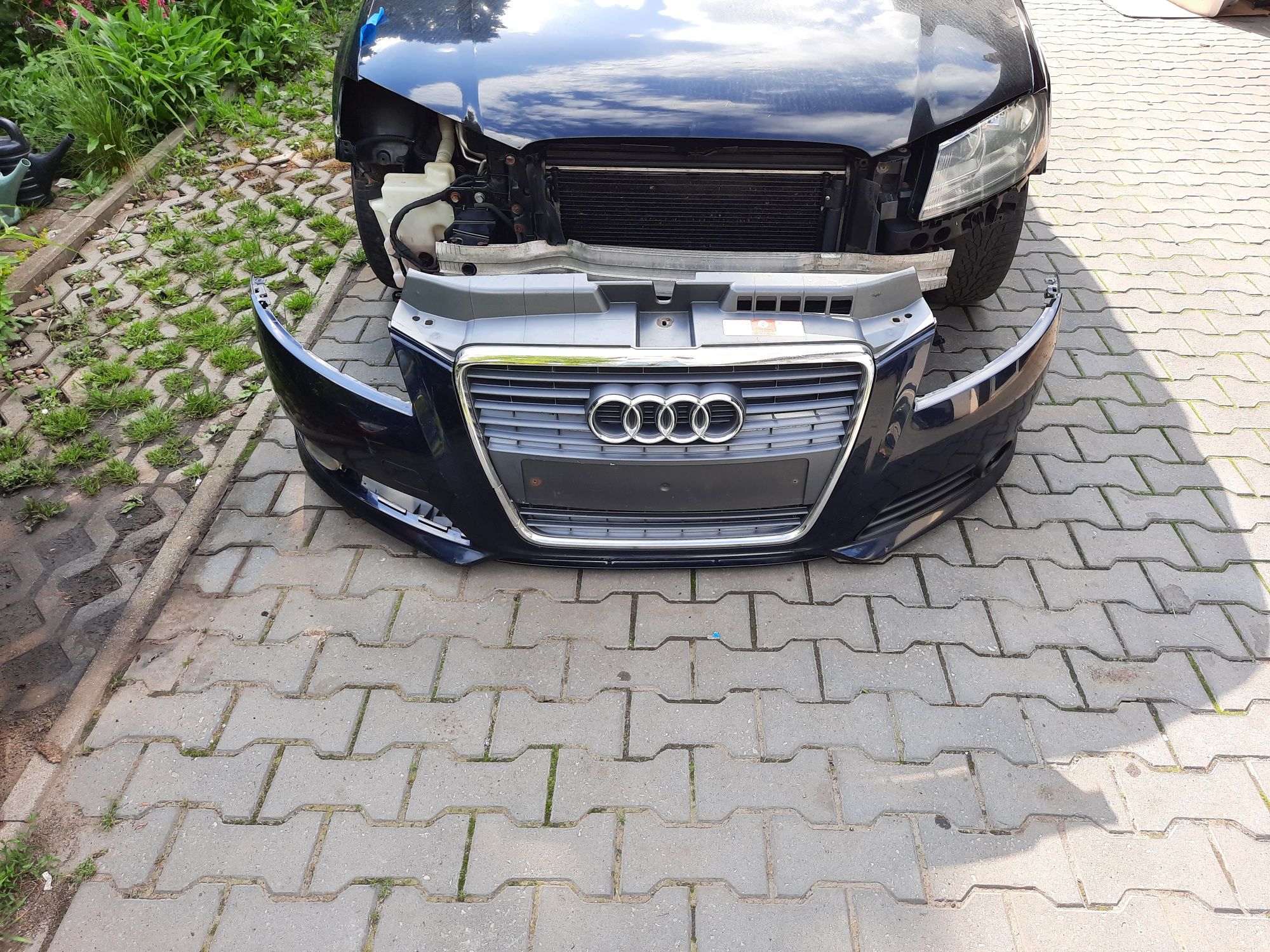 Audi a3 8p lift zderzak przód LZ5A