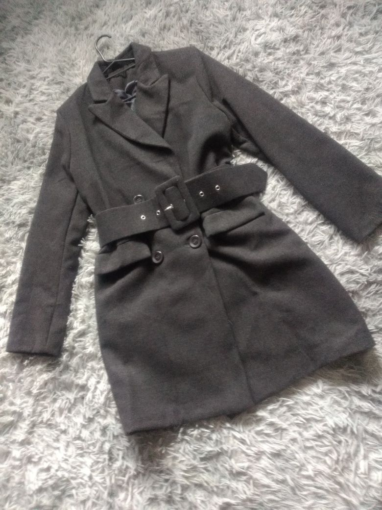 Nowy z metką ciemno szary płaszcz z szerokim paskiem XL