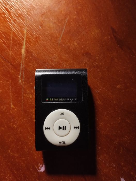 Мп3 плеєр (без зарядного пристрою)