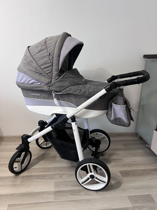 Дитяча коляска 2в1 в чудовому стані фірми Bexa