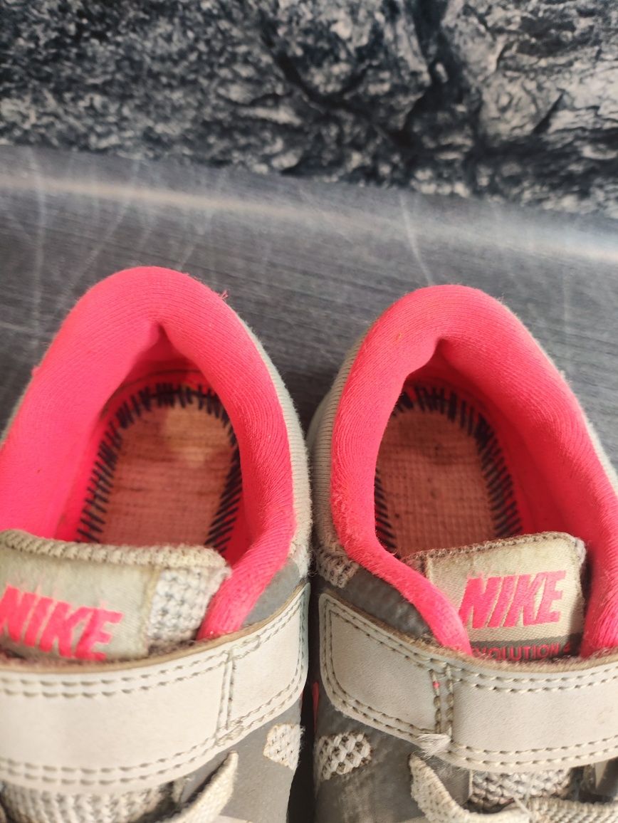Кросівки для дівчинки Nike оригінал