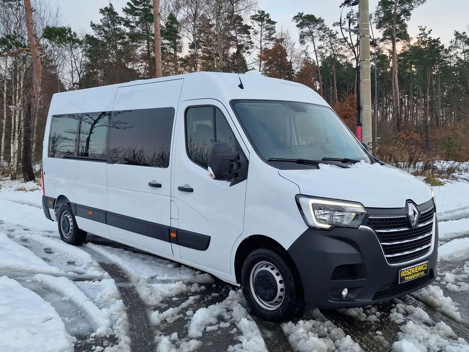 Renault Master 2023r, CARPOL oryginalny 9-osobowy , bogato wyposażony , Salon Polska ASO L3H2, Bezwypadkowy ,HAK , Kamera Cofania , ANDROID AUTO, bez wkładu , Czujniki parkowania przód i tył ,Brygadowy  L3H2, CARPOL, Serwis ASO, Salon PL, bezwypadkowy, go