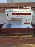 Maszyna do szycia Archer Finesse 813