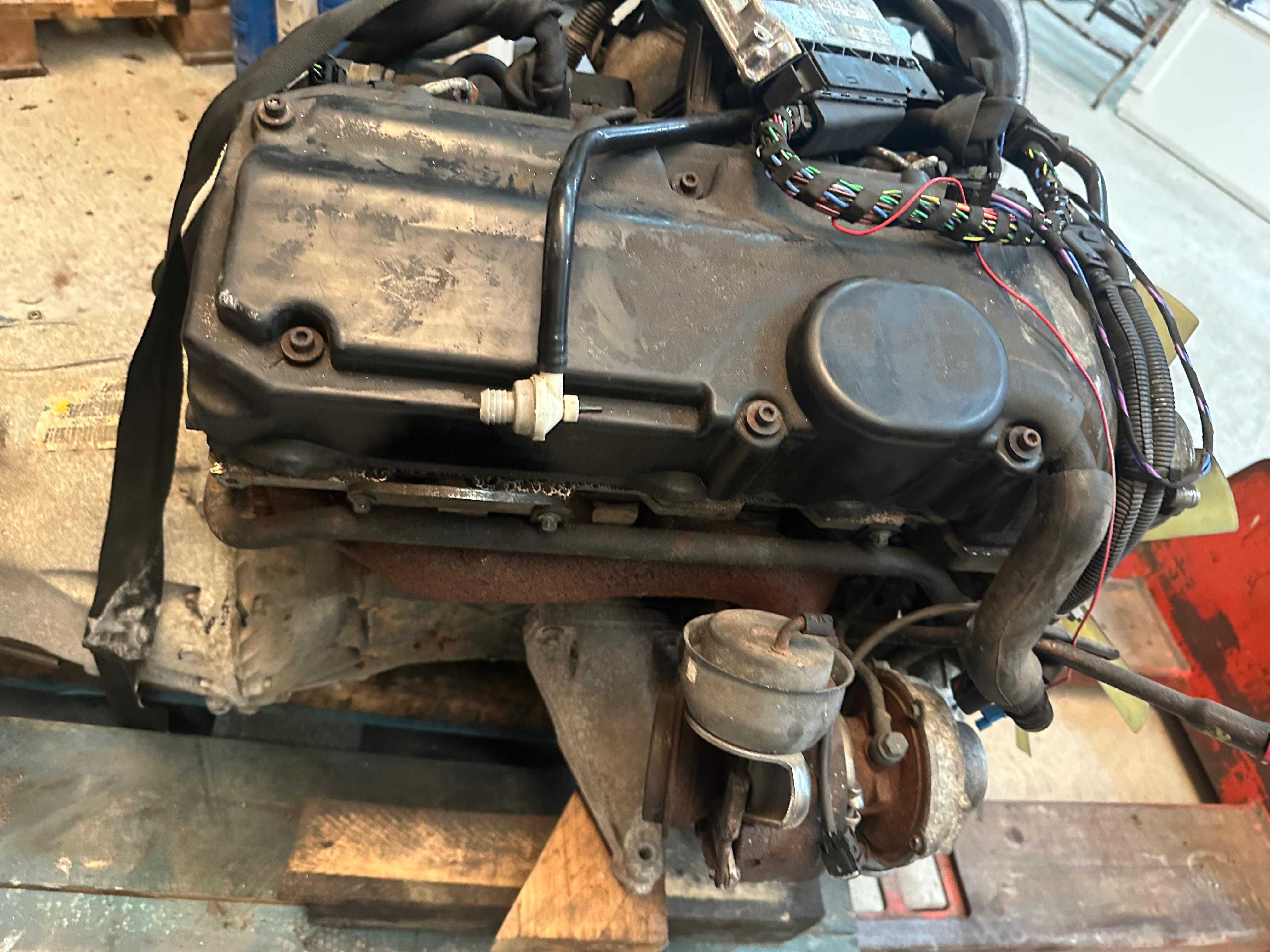 MOTOR MERCEDES VITO 2.2 W639 OM694