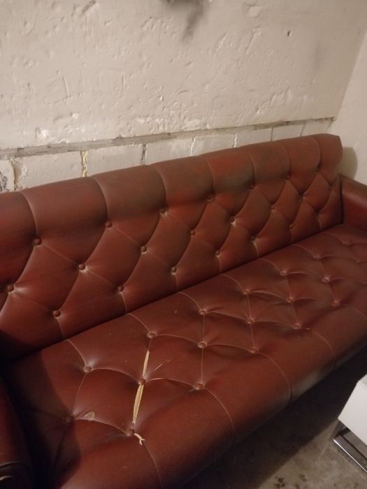 Tapczan używany w dobrym Stanke