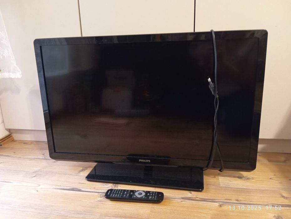 TV telewizor Philips 32 cale