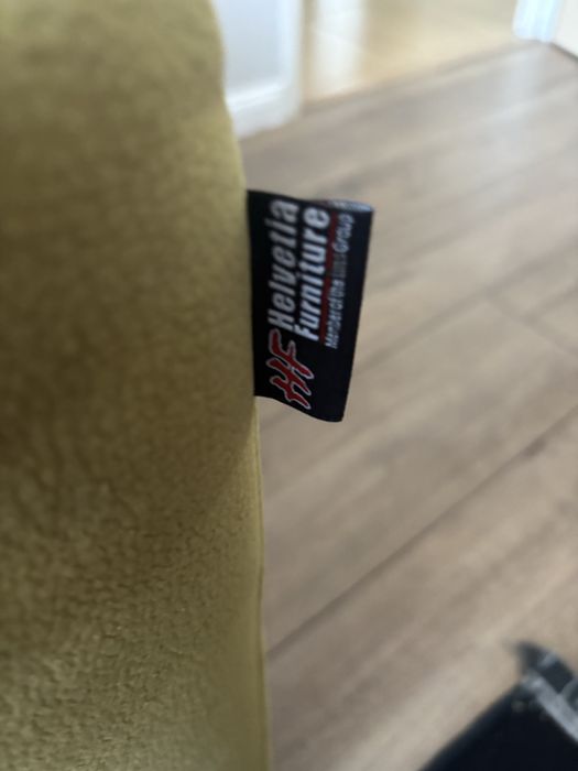 Sprzedam  narożnik rozkładany super stan wygodny helvetia furniture