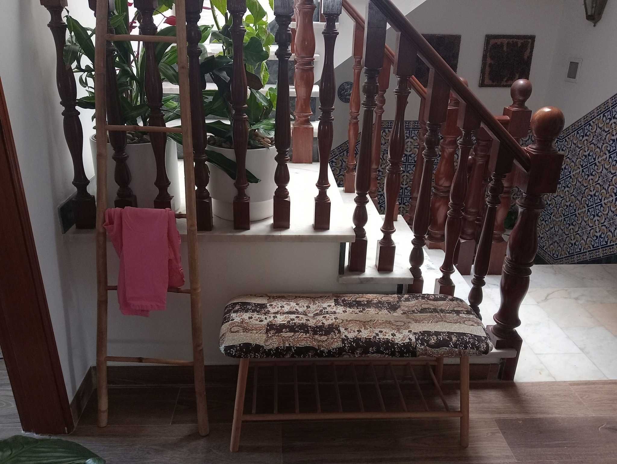 Banco para entrada ou quarto em bambu