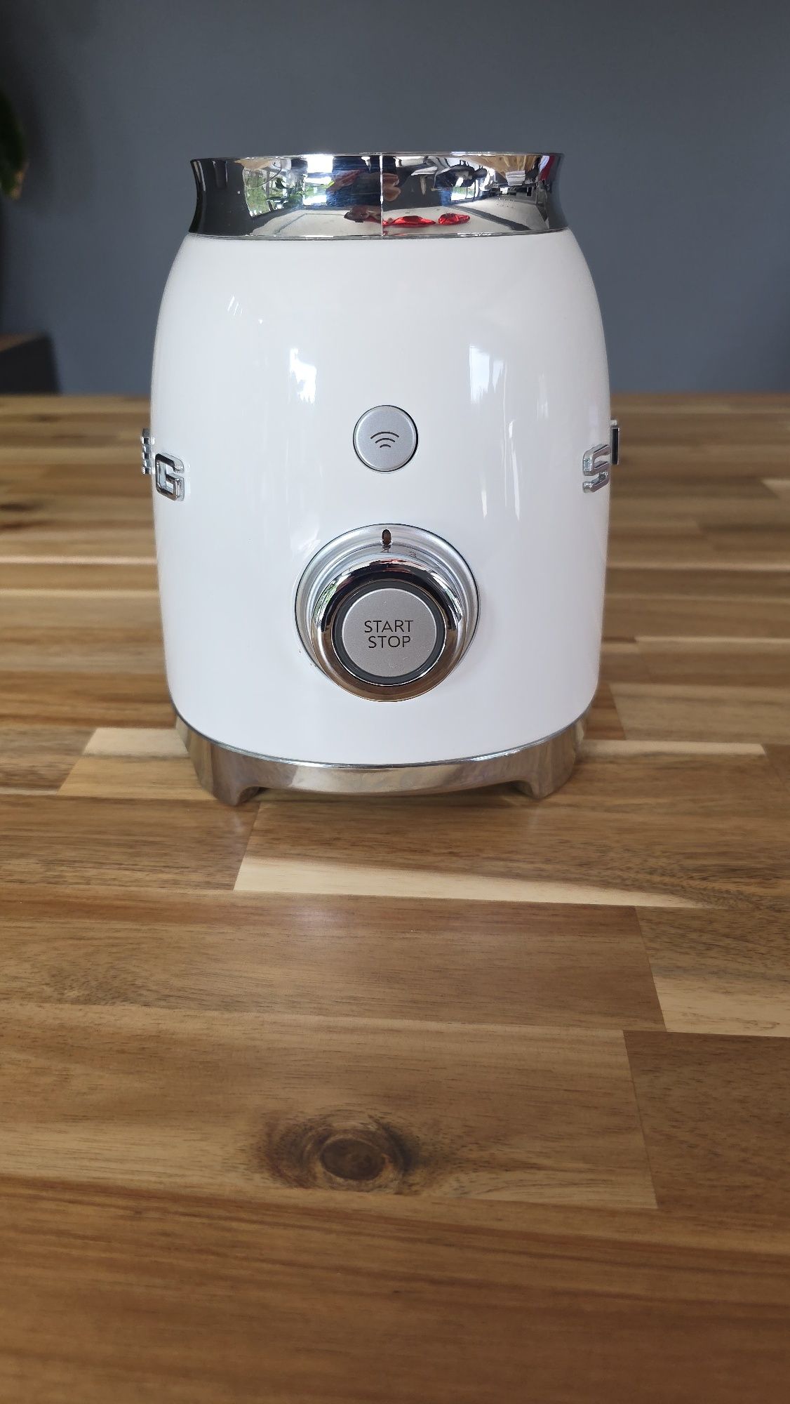 Blender Smeg Biały Retro