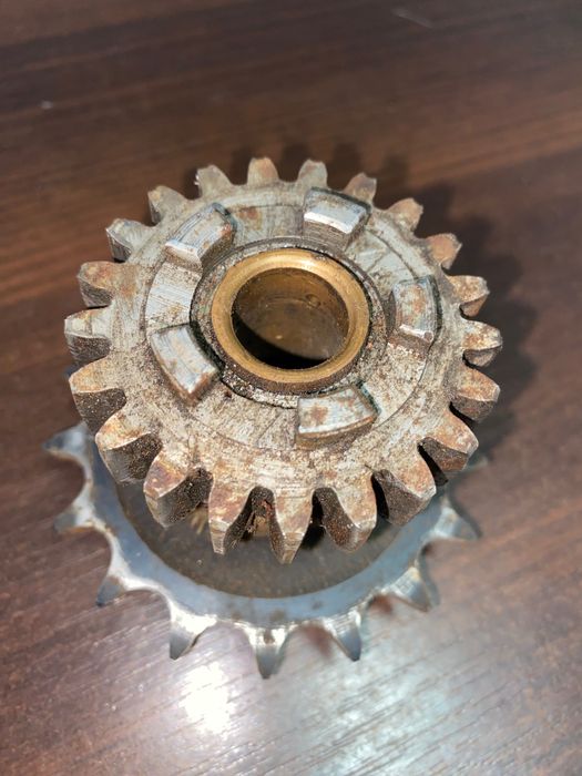 Приводна шестерня зірки ИЖ ПЛАНЕТА 1-5-ижюпитер