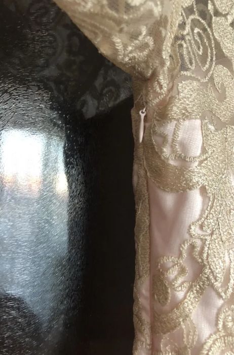 Святкова нарядна, весільна, випускна сукня