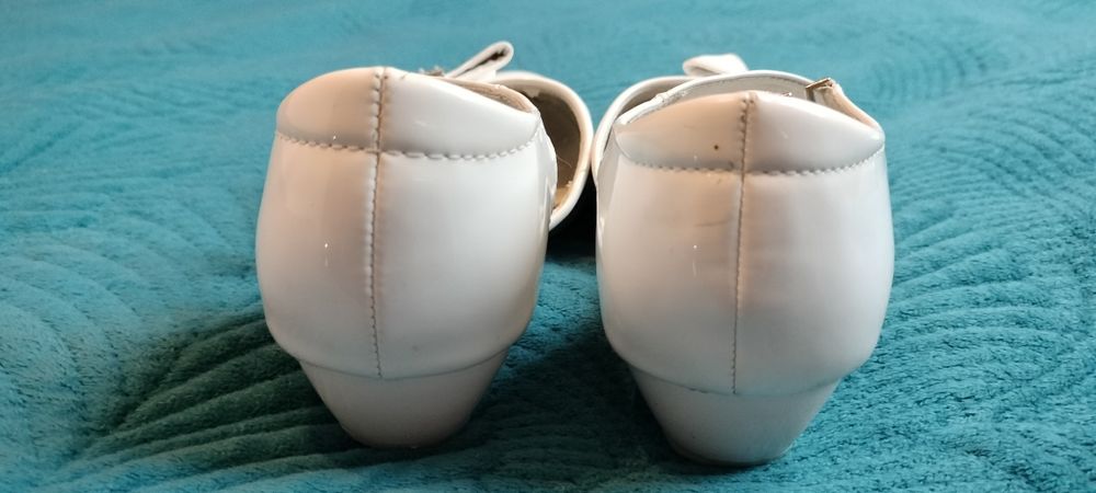 Sukienka komunijna, na 150cm komplet z 2 bolerkami i torebką + buty 38