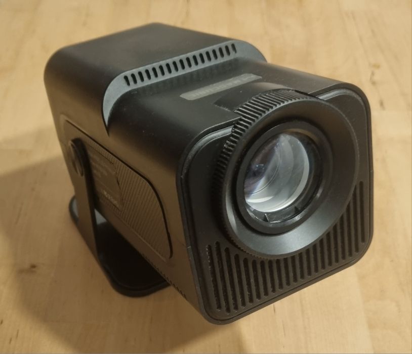 Projector de Vídeo Magcubic hy320