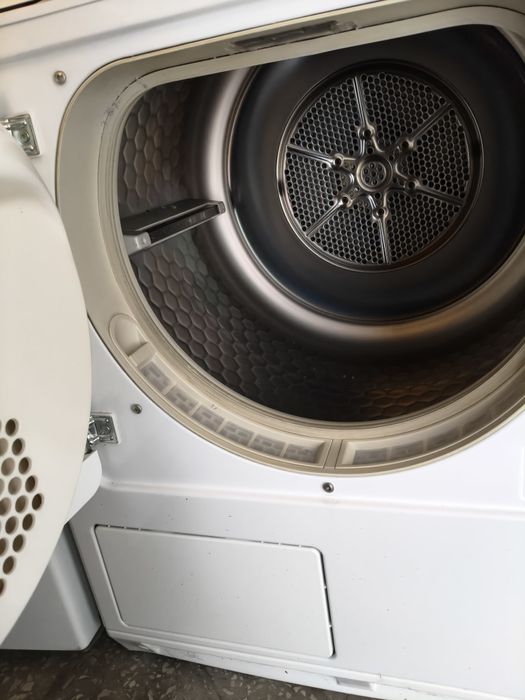 Сушильна машина Miele з Німеччини