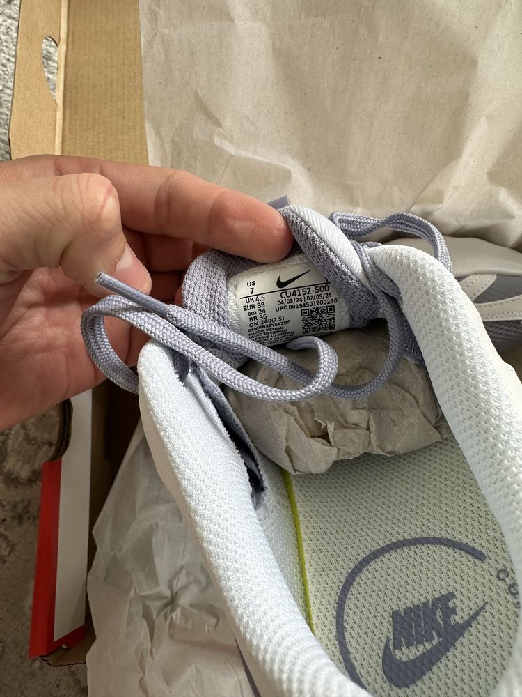 Жіночі кросівки nike air max bolt розмір 38 Оригінал