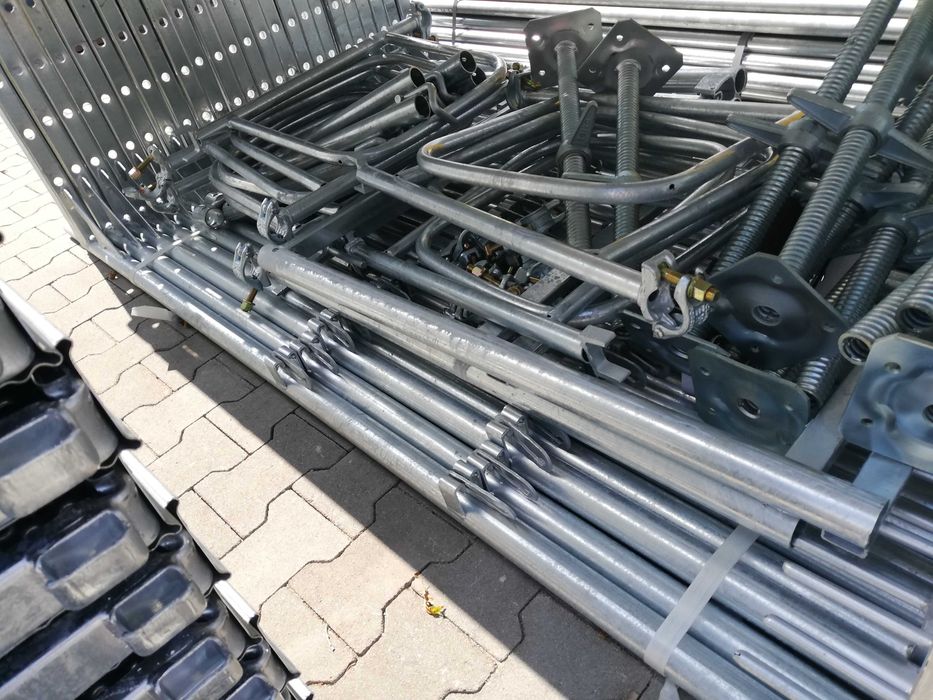 Rusztowanie fasadowe 200 m2 typ L73 bauman altrad klinowe