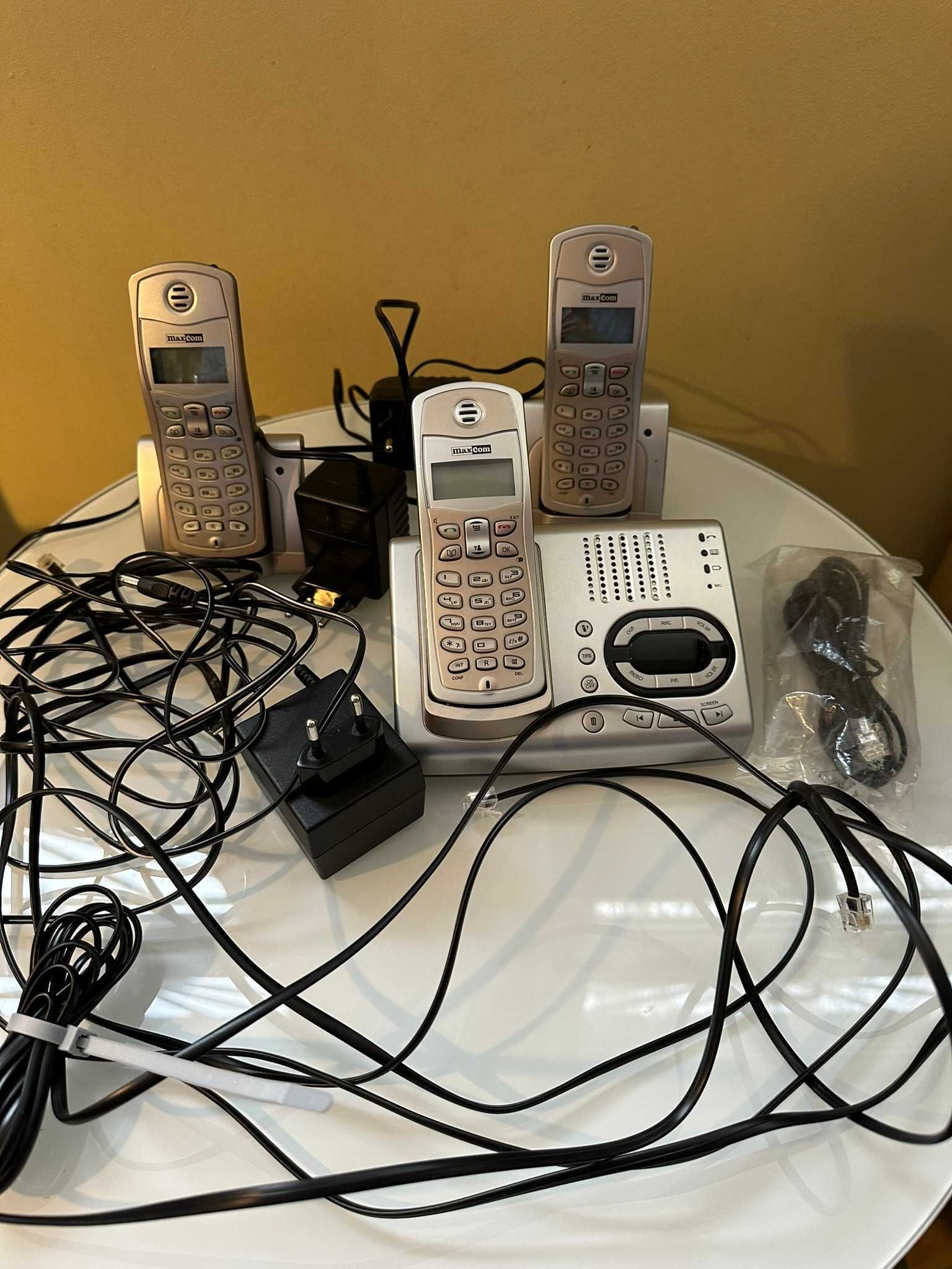 Zestaw telefonów bezprzewodowych MAXCOM MC5500 VOICE TWIN