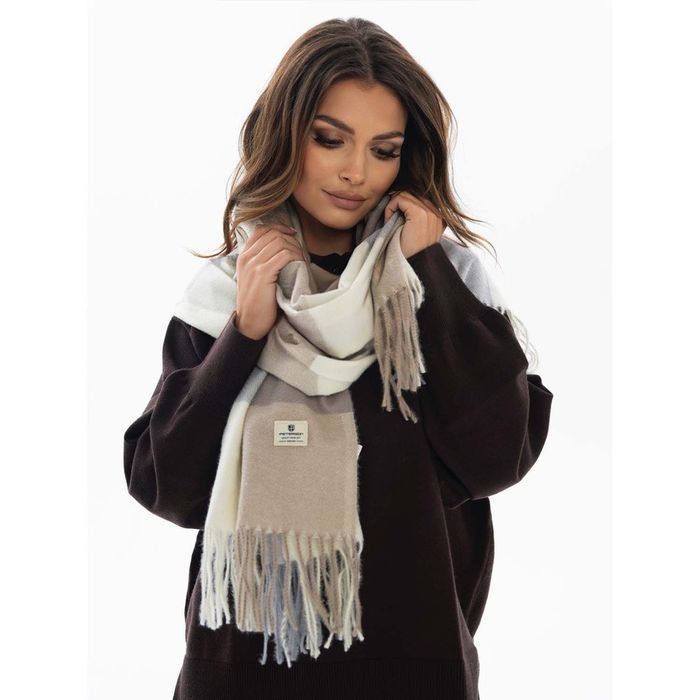 dwustronny szalik damski z frędzlami - peterson