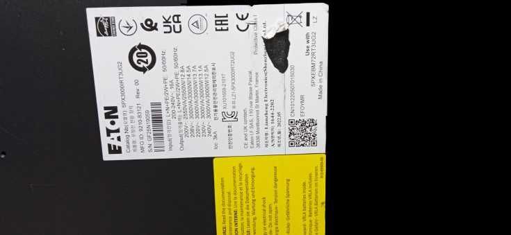 Zasilacz UPS Eaton 5PX 3000VA RT3UG2 Rack / Tower