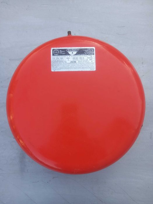 Бак, бачок расширительный  Zilmet OEM-PRO 541/L 10 л