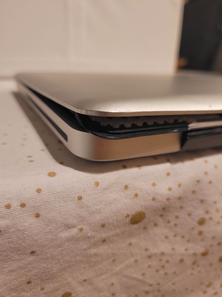 MacBook Pro 15 cali