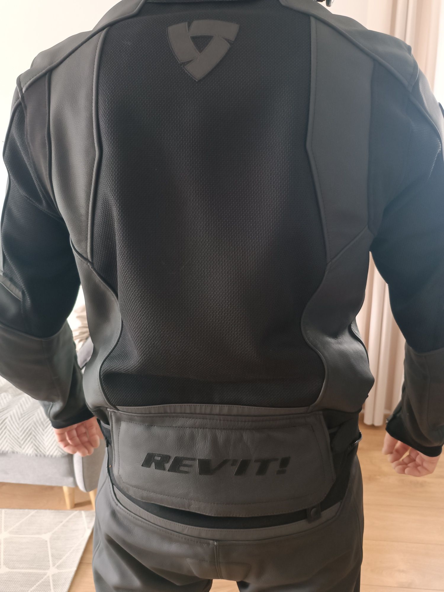 Strój motocyklowy komplet Revit h2o ignition
