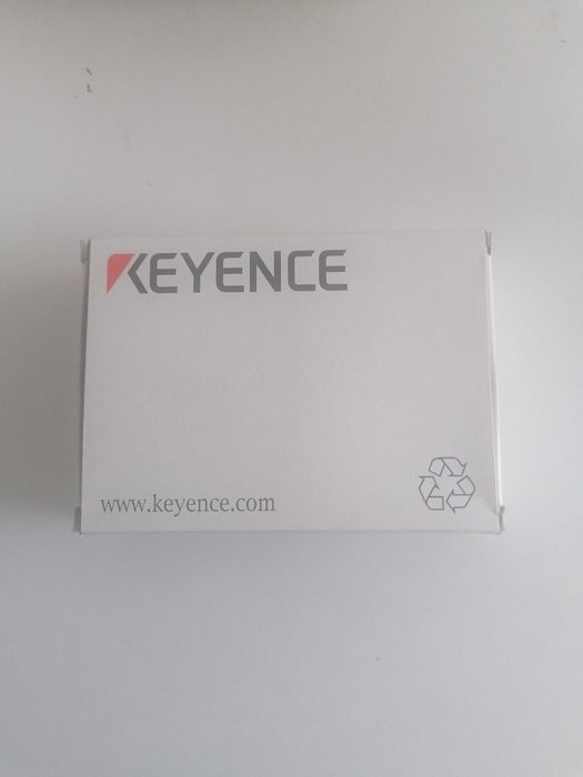 Sensor amplificador Keyence IL-1000 novo.
